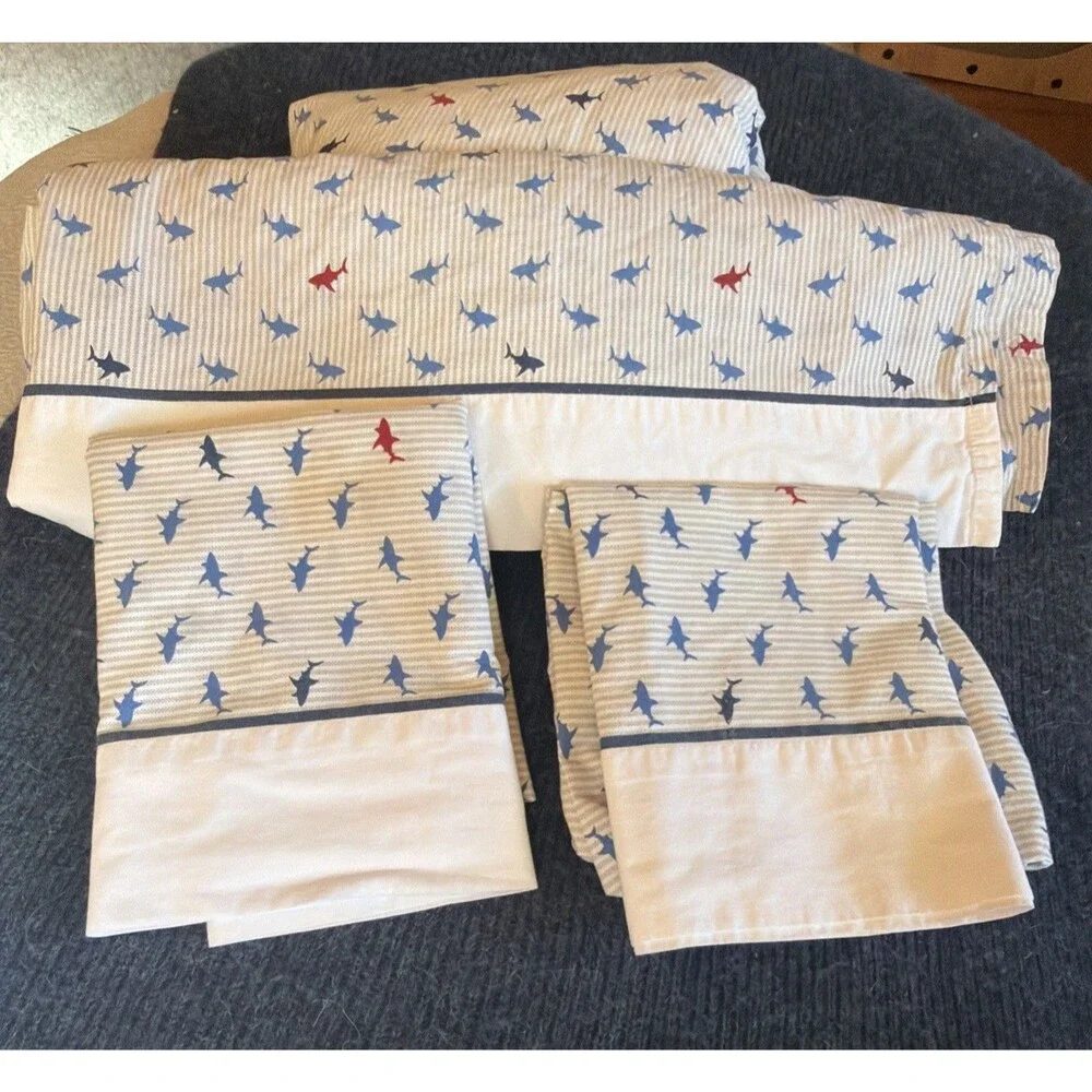 TOMMY HILFIGER SHARK ATTACK SHARKS BLUE RED Full Set Flat/Fitted 2 Pillowcases